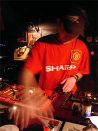 DJ