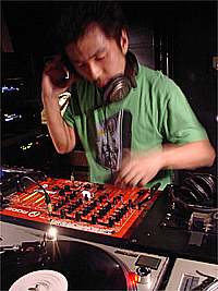 DJ