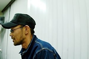 能野哲彦氏