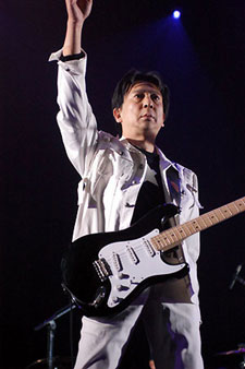 大江慎也(UN)